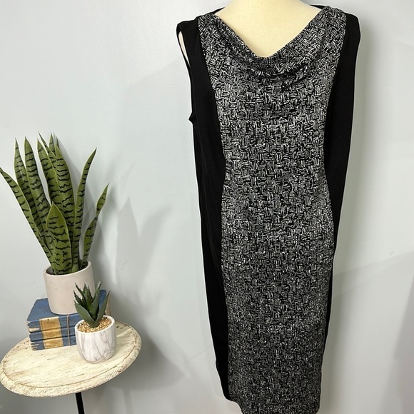 Lane Bryant Dresses & Skirts - Lane Bryant scoop neck dress